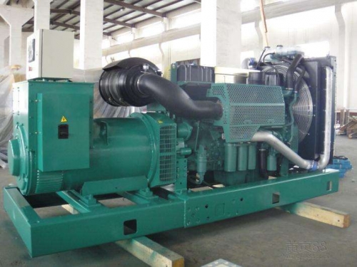 陆良便携静音：租赁无声发电机组，便携式解决能源需求